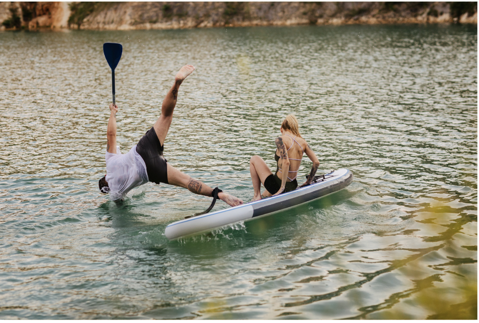13 Beginner Paddleboarding Mistakes to Avoid